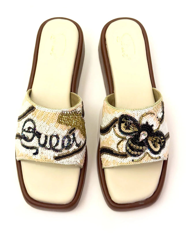 Queen Bee Flatforms